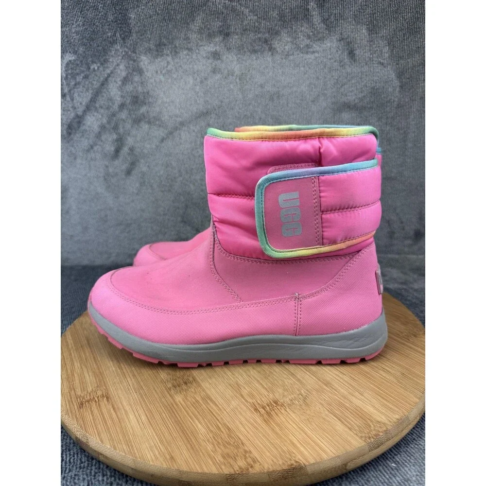 UGG Boots Youth Size 6 Pink Puffer Rainbow Trim 3M Thinsulate 200g Snow